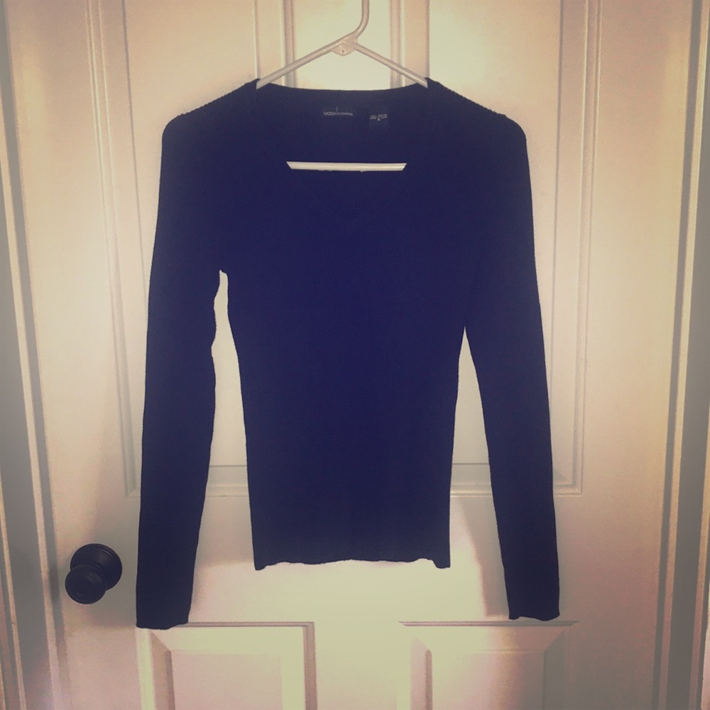Black Victoria’s Secret Sweater